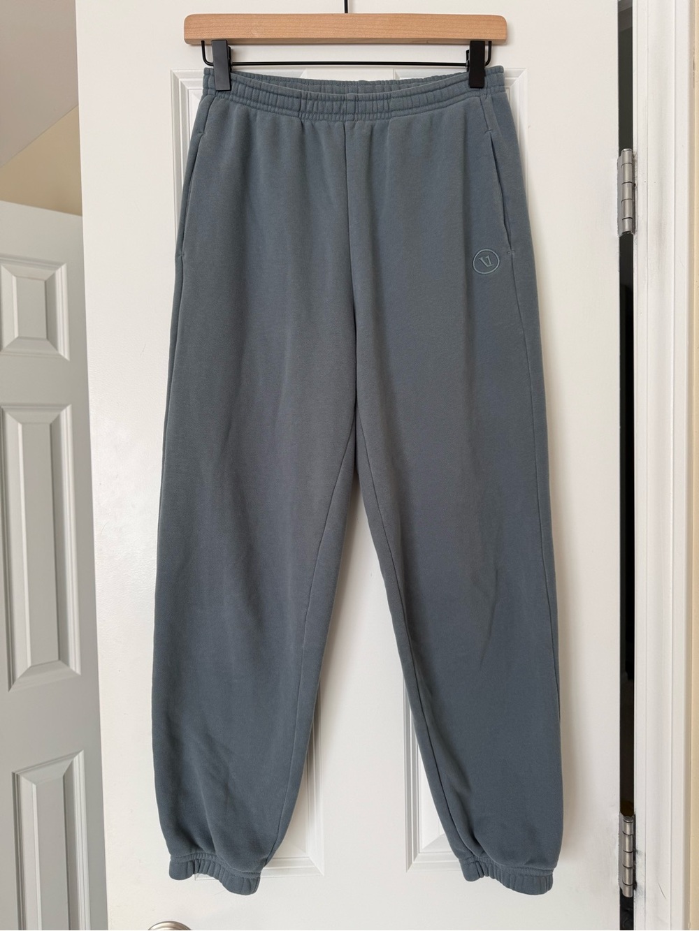 Vuori Sedona Sweatpant - Picture 4 of 9